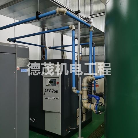 空壓機(jī)氣管安裝工程現(xiàn)場(chǎng)